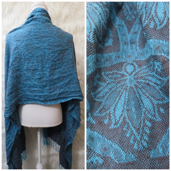 💖 Ipekevi Scarf 💖 - Picture 2 of 2